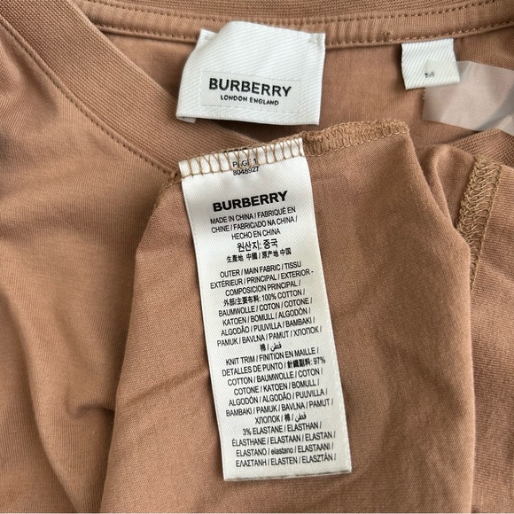 •Burberry Carrick Logo Crew Neck T-Shirt Size M Unisex NWOT - Picture 7 of 12